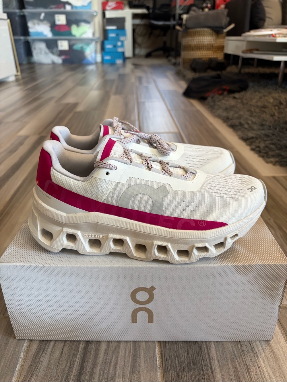 Women's On Cloudmonster Running Shoes - Ivory Grenadine 3WD10104038 - Picture 3 of 7